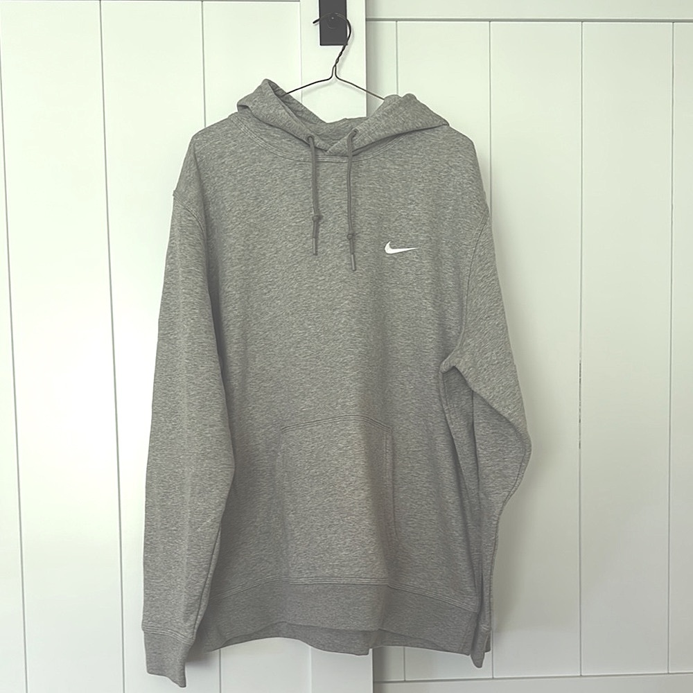 Nike Men's Light Gray Hoodie